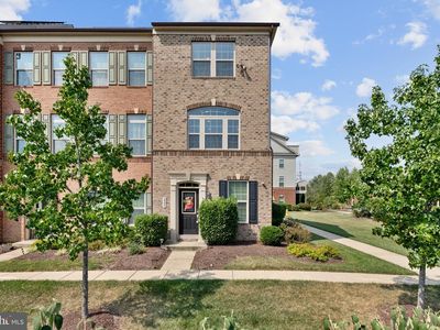 2905 Middleham Ct
