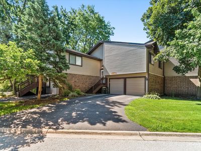29W365 Thornwood Ln #365