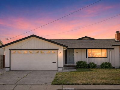 2167 Cypress Ave