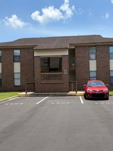 2005 Greens Blvd. #E-206