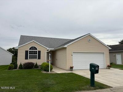 Property at 1235 Countryside Dr, Findlay, OH