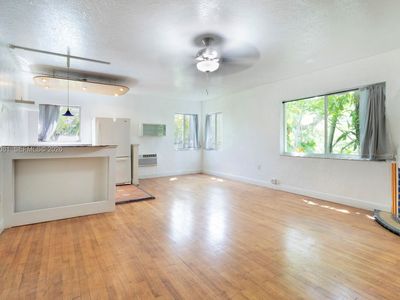 1525 Meridian Ave APT 209