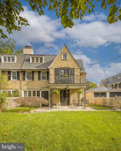 504 Spring Ln