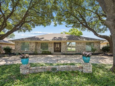 8716 Echo Valley Dr