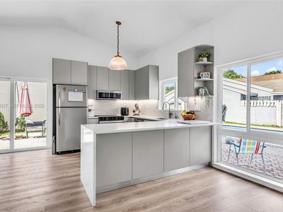 Property at 681 Pine Ridge Ter, Davie, FL