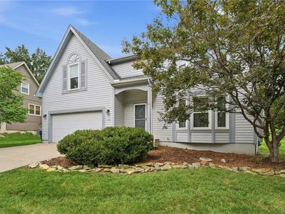 Property at 1404 Dartmouth Dr, Liberty, MO