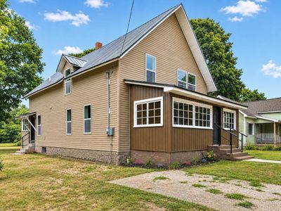 Property at 198 E Angel Ave, Barryton, MI