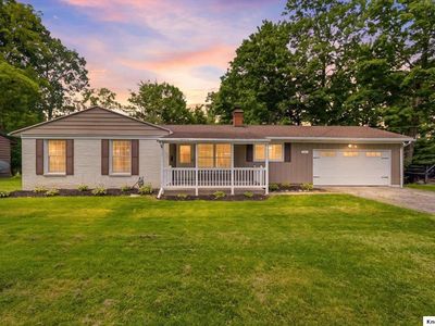 1862 Red Oak Dr