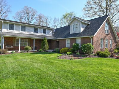 856 Oak Dr