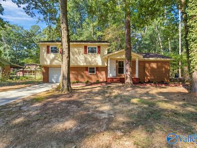 507 Greendale Dr NW