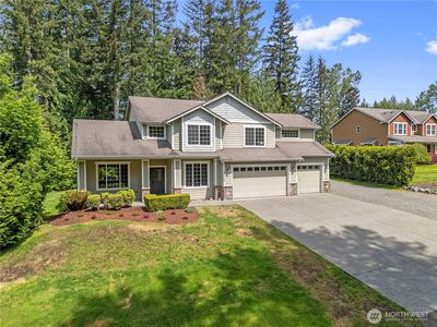 13609 3rd Street SE