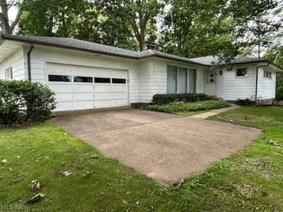 Property at 708 Fairwood Rd, Akron, OH