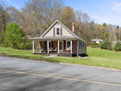 2341 Hogback Hl