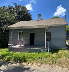 Property at 6 Riverside St, Laurens, SC