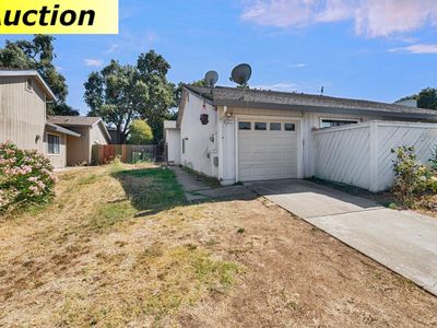 9412 Aizenberg Circle
