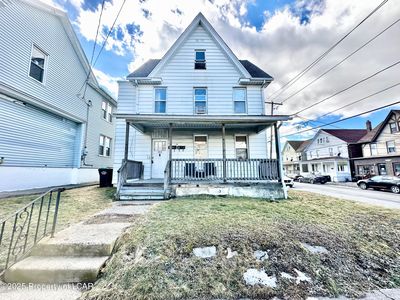 Property at 202 E Oak St, Hazleton, PA