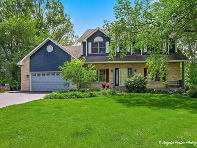 Property at 1717 Spruce St, Spring Grove, IL