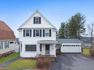 8 Fairfield St