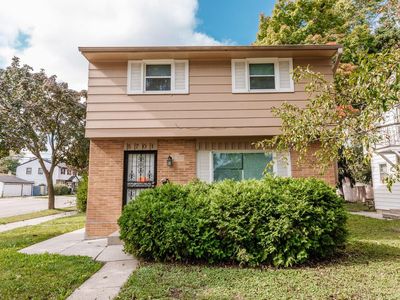 5701 North 96th STREET