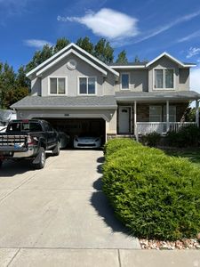 1016 N 1235 W