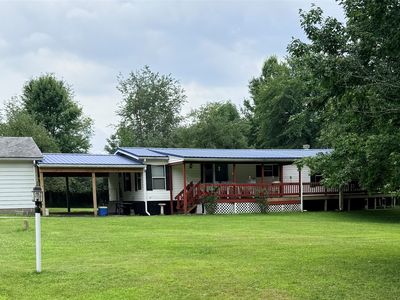 2363 Winthrop Ln