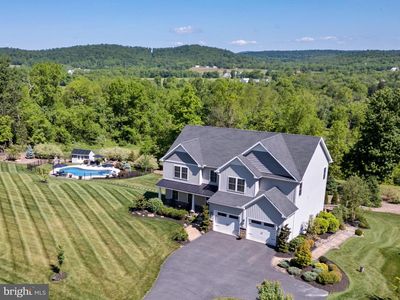 57 Livingstone Dr