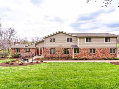 3 Scenery Hill Dr