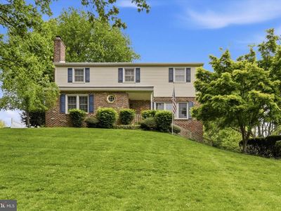 1200 Estate Dr