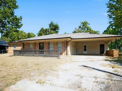 103 Clover Ln