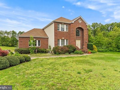 135 Avis Mill Rd