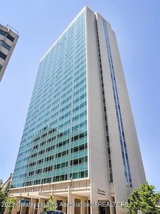 555 E William St APT 4G