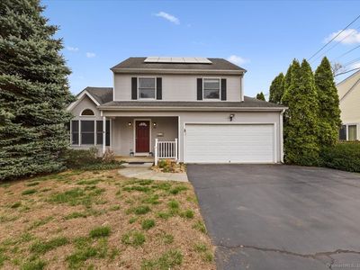 81 Old Stratfield Rd