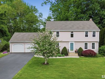 480 Quarry Brook Drive