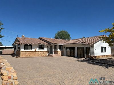 1606 Kit Carson Dr