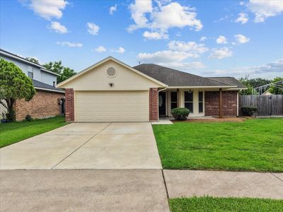 3735 Pine Cone Trl
