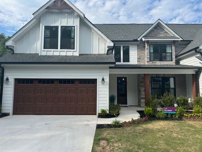 303 Breakwater Ln