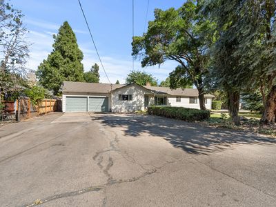 1320 Covina Ave