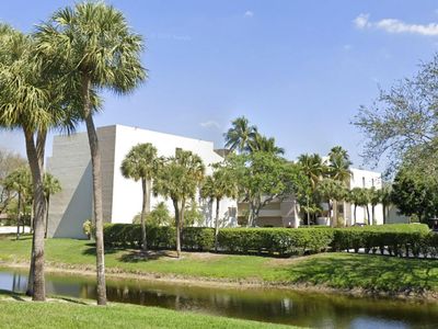 5900 Camino Del Sol #306