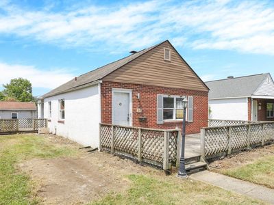 99 Florence Ave