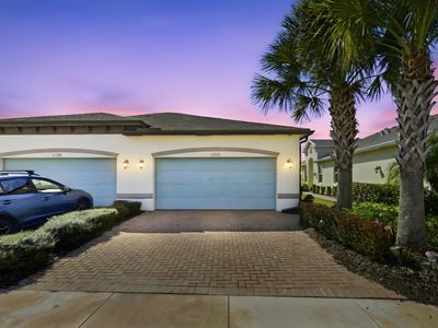 11554 SW Lake Park Drive