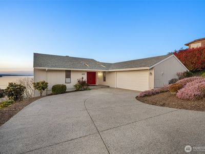 602 S 288th Lane