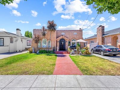 124 E Humboldt St