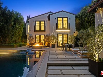1146 Sierra Alta Way