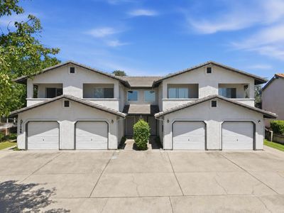 1088 Burton Dr