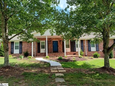 200 Leyswood Dr