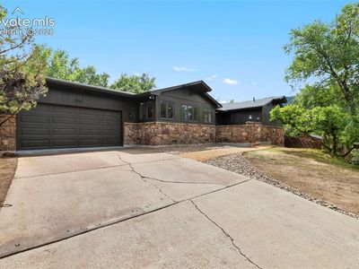 2101 Constellation Dr