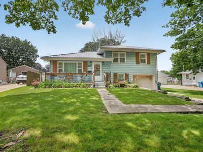 Property at 1220 Julian Ave, Waterloo, IA