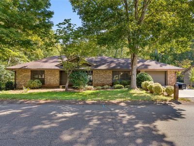345 Kendra Pl