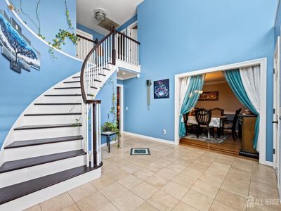 2121 Audubon Ave