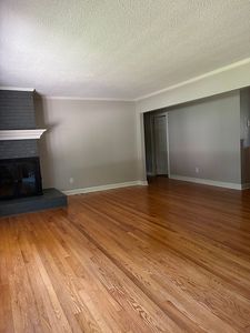 225 Edgewood Dr